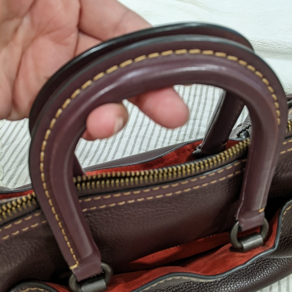 COACH Rogue 1941 Edition Oxblood - Picture 6 of 16